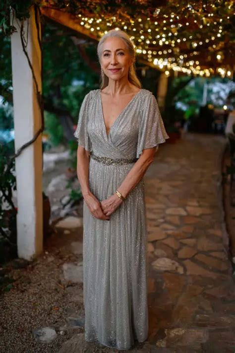 25 Summer Wedding Guest Dresses for Women over 50 That Will Keep You