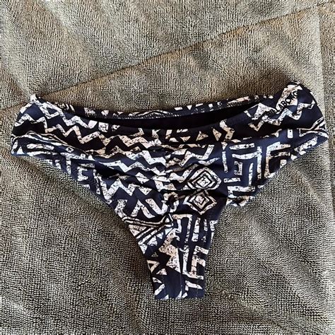 Billabong Cheeky Tribal Bikini Bottom Never Worn Depop