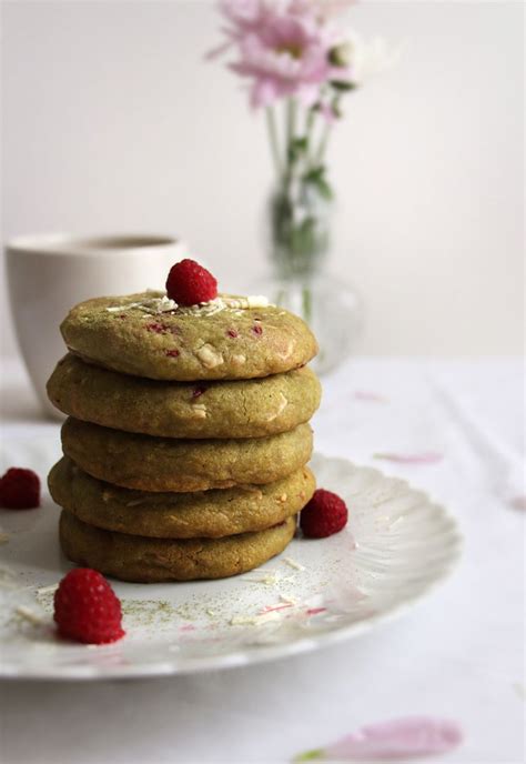 Cookies Au Th Vert Matcha Chocolat Blanc Et Framboise Cookile