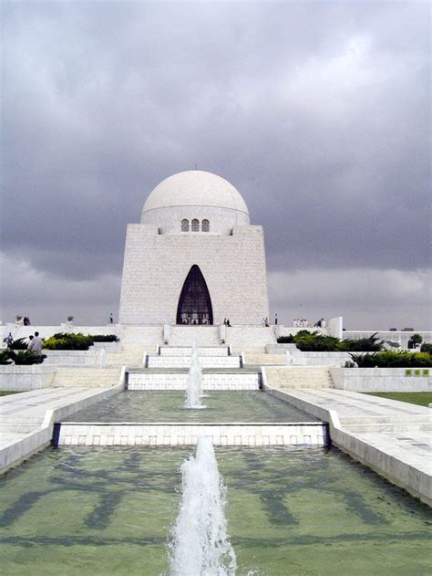 Tomb Of Quaid E Azam A Monument Of Greatness