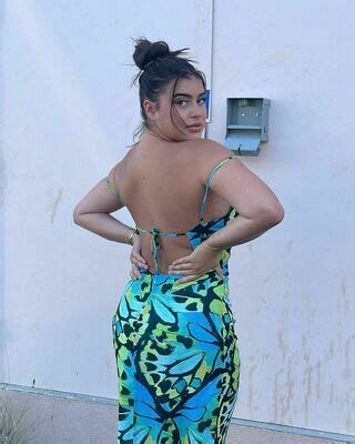 Kalani Hilliker Kalanihilliker Nude Onlyfans Nudostar Tv