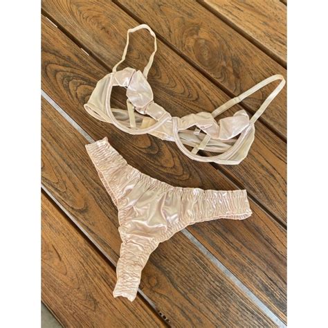 Jual Vanya The Label Bra Set Sexy Lingerie Pakaian Dalam Satin Lace Transparan Lembut Premium
