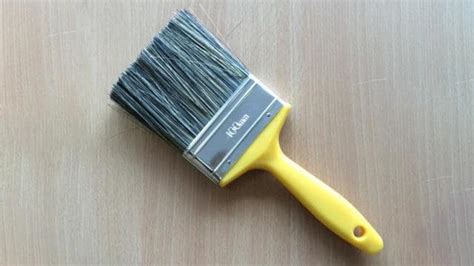 paint brushes explained dulux