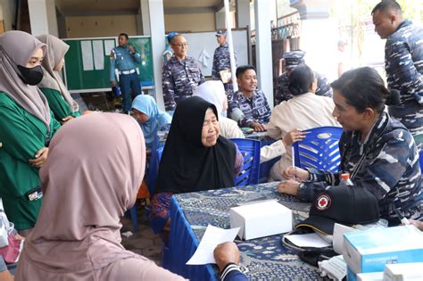 Lantamal V Gelar Bakti Sosial Dan Bakti Kesehatan Kepada Masyarakat