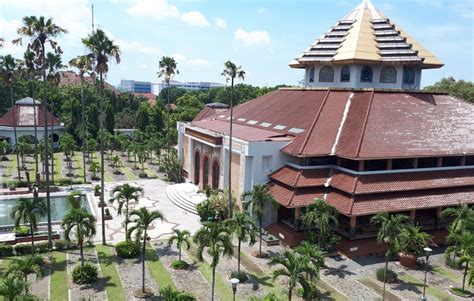 Jadwal Menu Buka Puasa Masjid Kampus UGM Yogyakarta 2024 Setiap Hari