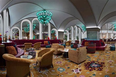 Venetian Resort In Las Vegas Celebrates 25th Anniversary With Massive