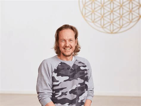 Yoga: Praktische Übungen für die Gesundheit