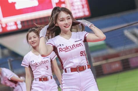 Xem Tr M T P Ch Nam Sinh B B T T I Tr N C N Ng Hot Girl Trong Nh B Ng Ch C N I Nh