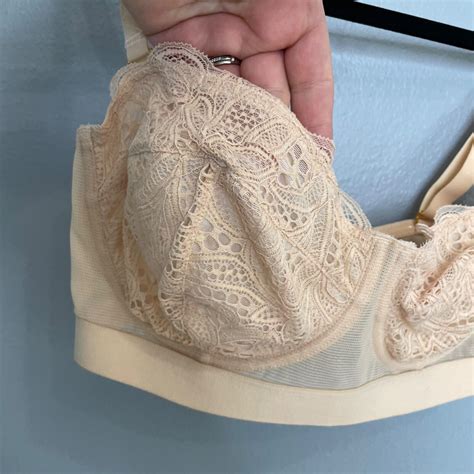 LIVELY Cream Nude Lace Convertible Bra Size 36DD Wome Gem