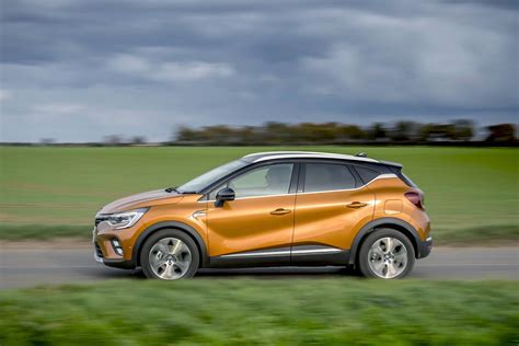 Renault Captur E Tech Plug In Hybrid Image Photo Of