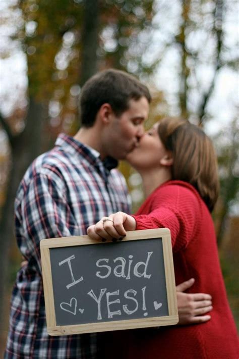 Cute Engagement Idea Engagement Announcement Engagement Photos Engagement Pictures