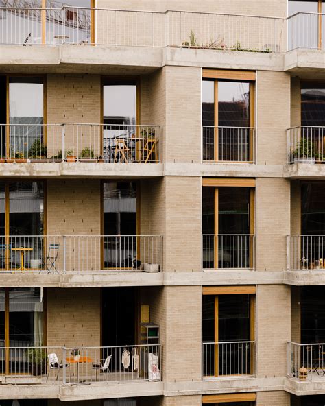 Gallery of Dirty Harry Residential Building / NEUME - 2