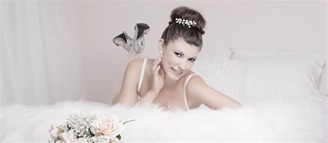 Wedding Sunbird Lingerie