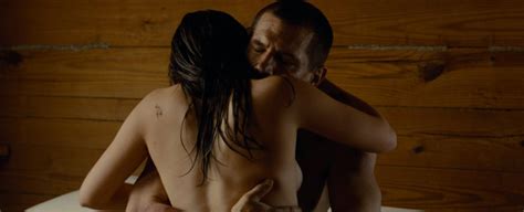 Naked Elizabeth Olsen In Oldboy I