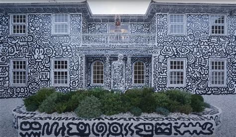 12-Room Mr. Doodle Home Covered in Doodles Inside and Outside