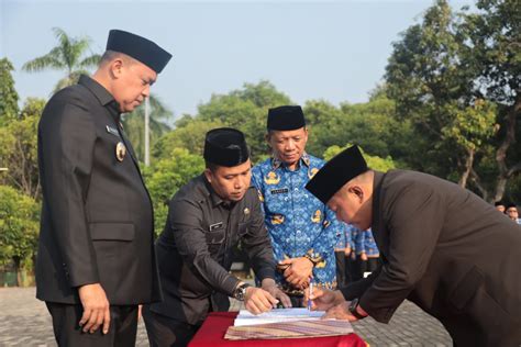 Plt Wali Kota Bekasi Lantik Dirut Perumda Tirta Patriot IndependensI