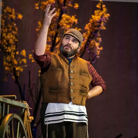 Tradition Fiddler On The Roof Comes To Abt Lively Times