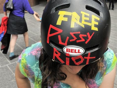 Integrantes Da Banda Pussy Riot Detidas Em Sochi Alternativa Online