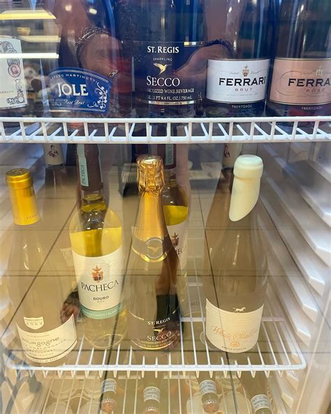 Bloomy Rind in Hingham Square - bloomyrind.com is back in action...and