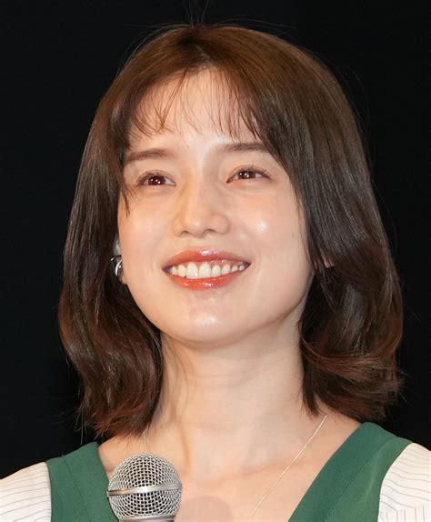 テレ朝・弘中綾香アナが一般男性と結婚、同局が発表「今後も変わらず仕事は続けていく予定です」 結婚・熱愛写真ニュース 日刊スポーツ