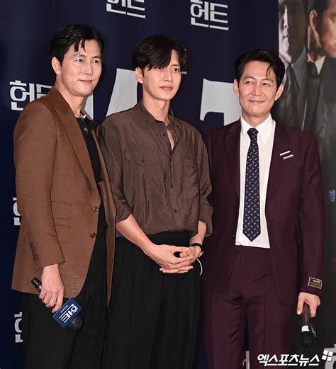 Lee Jung Jae And Jung Woo Sung Pose With BTS's Jin, Lee Min Ho, And ...