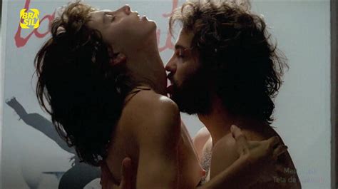 Nude video celebs Lídia Brondi nude Rádio Pirata 1987