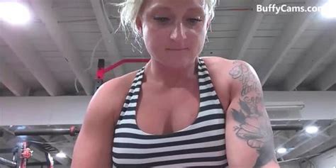 Big Biceps Muscles Milf Cam Tnaflix