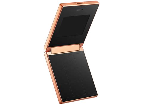 Представлен необычный «квадратный» раскладной телефон Itel Flip 1 | DGL ...