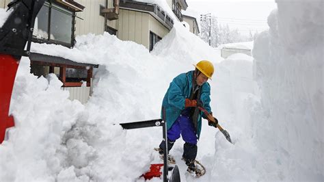 Heavy snow in Japan leads to 14 deaths over past week - CGTN