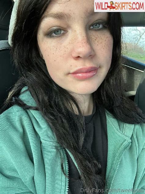 Tweetylau Nude Leaked Photos And Videos Wildskirts