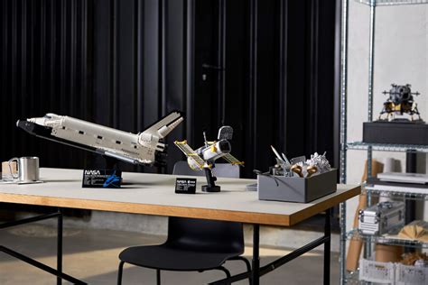 LEGO 10283 NASA Discovery Space Shuttle offiziell vorgestellt: Bilder ...