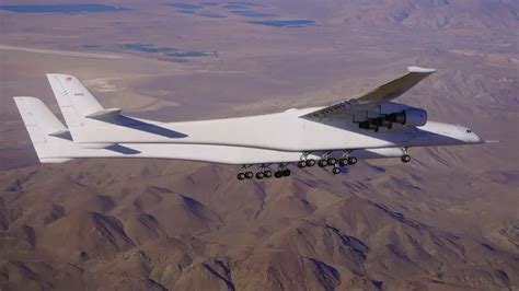 Stratolaunch aircraft returns to the skies after two-year hiatus