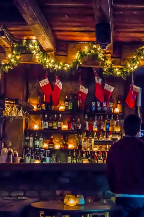 Cafe Lafitte In Exile A Historic Gay Bar