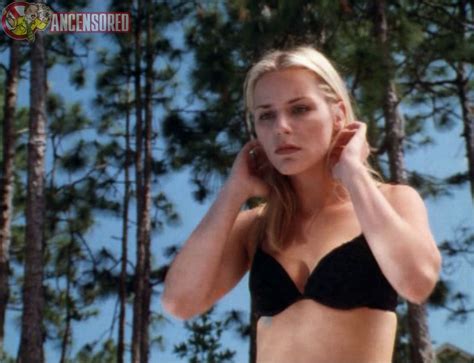 Naked Dedee Pfeiffer In A Kiss So Deadly