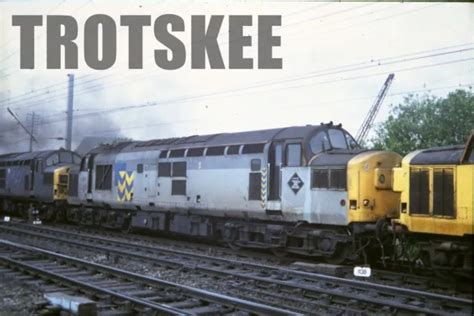 35mm Slide Br British Rail Diesel Loco 37201 Class 37 At Mossend 1990