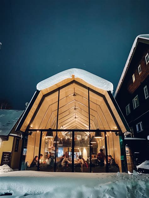 Skiing in Japan - The A List