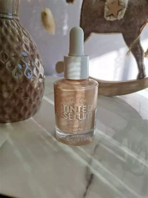 Catrice Nude Drop Tinted Serum Foundation Recenzija Krema Ica