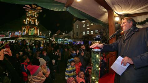 Neuburg Eröffnung Am Donnerstag Das Bietet Der Weihnachtsmarkt Am