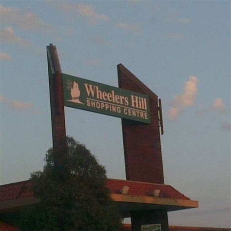 Wheelers Hill Shopping Centre - 127 visitors