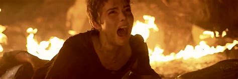 Salem Saison 2 Un Nouveau Trailer En Attendant Le Retour Des Sorcières