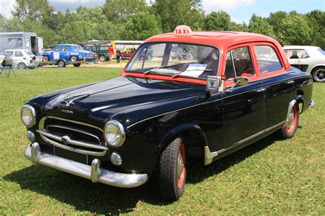 Description Du Véhicule Peugeot 403 Encyclopédie Automobile