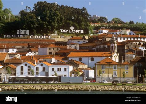 Port Lodges Vila Nova de Gaia Porto Portugal Stock Photo - Alamy