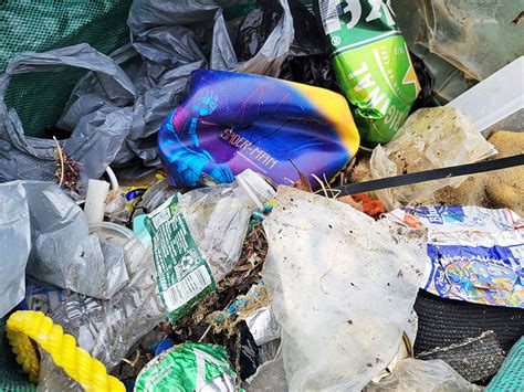 Marine Debris March Fishers Island Conservancy