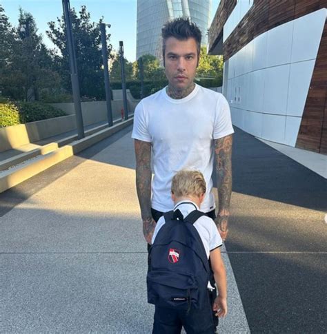 Vi Spacco Il Cu Pezzi Di Me La Furia Di Fedez Per Il Figlio Leone