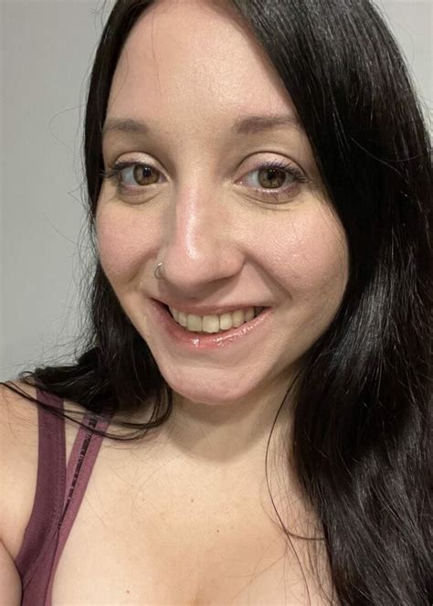 NYX Nude Truffle Lip Liner Review Guide Lip Liner Hype Glamour N Glow