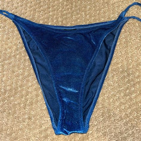 Triangl Navy Blue Velvet Bikini Size Small Top And Depop