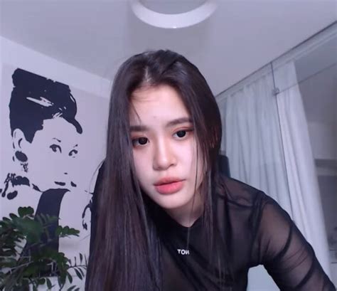 Beauty Beauty Beauty Beauty Bandicam 2022 05 12 22 09 06 733 Porn Pic