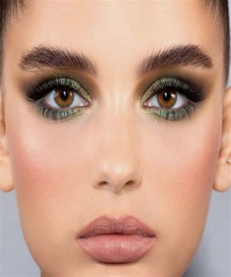 Maquillaje Verde Para Ojos Marrones