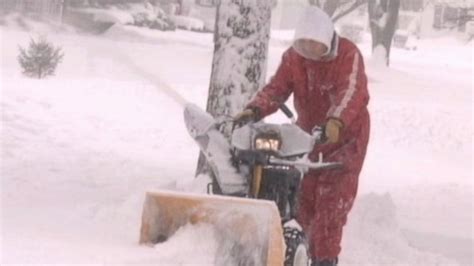 Video Massive Winter Snow Storm Sweeps Through Us Abc News