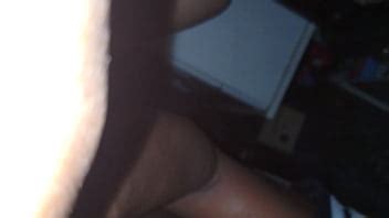 Baiser Une Femme De 24 Ans Jai 18 Ans XVIDEOS